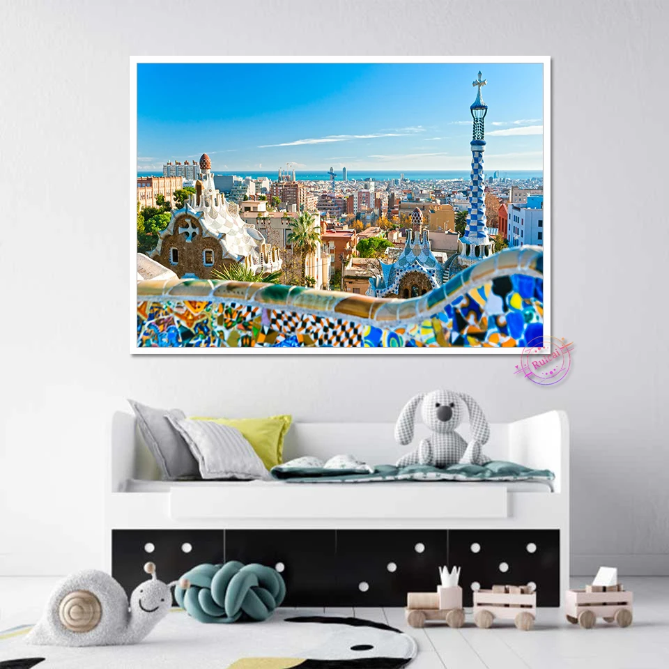 Park Guell In Barcelona Spain  - огляд і ціна Home Barcelona