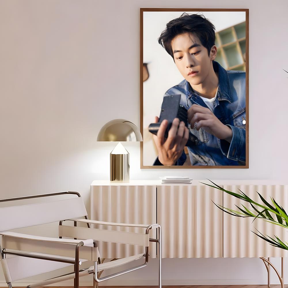 Male Star N_nam J_joo Hyuk Pos - огляд і ціна Home Bar And Theater