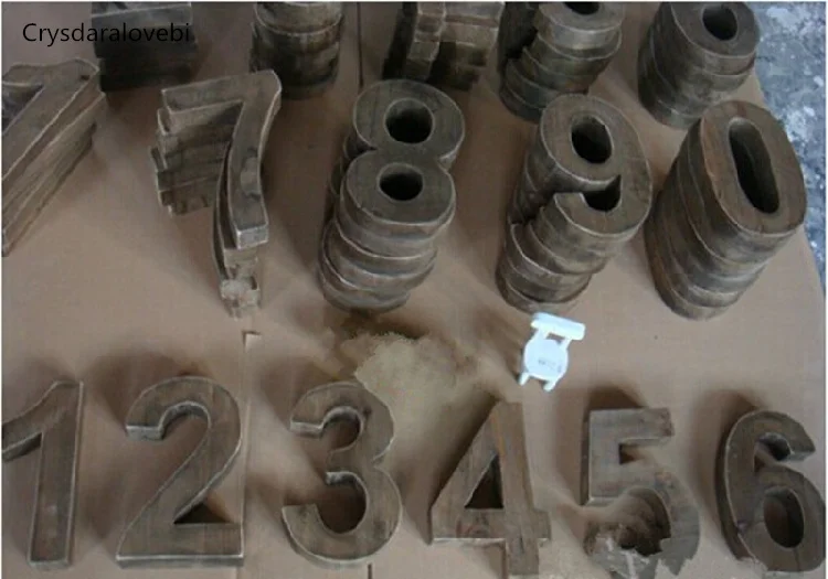 1-9 Number Retro Wood Personal - огляд і ціна Home Bar Word